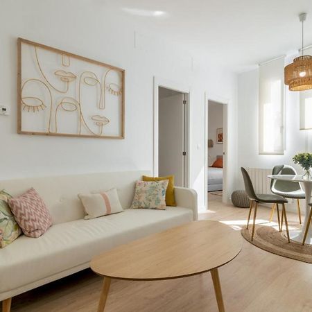 2 Bedrooms 2 Bathrooms Furnished - Retiro - Refurbished - Mintystay マドリード エクステリア 写真