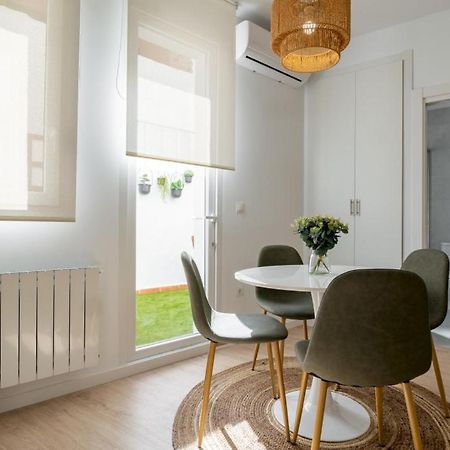 2 Bedrooms 2 Bathrooms Furnished - Retiro - Refurbished - Mintystay マドリード エクステリア 写真