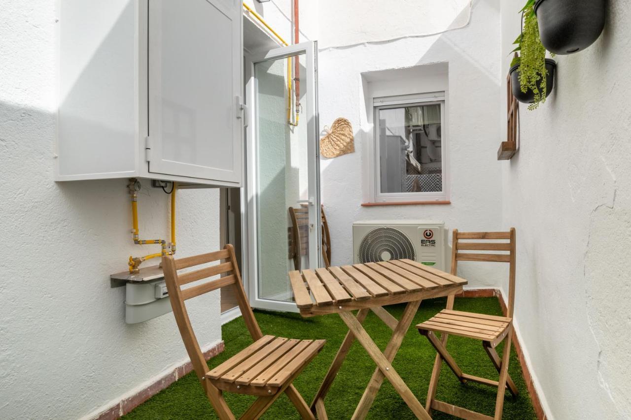 2 Bedrooms 2 Bathrooms Furnished - Retiro - Refurbished - Mintystay マドリード エクステリア 写真