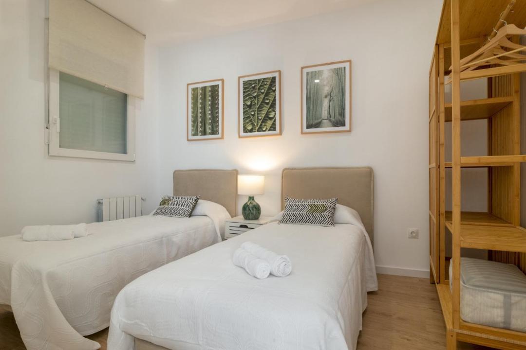 2 Bedrooms 2 Bathrooms Furnished - Retiro - Refurbished - Mintystay マドリード エクステリア 写真