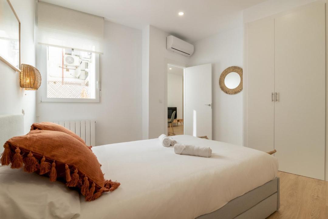 2 Bedrooms 2 Bathrooms Furnished - Retiro - Refurbished - Mintystay マドリード エクステリア 写真
